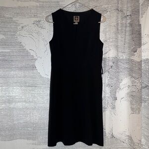 Elegant Black Sleeveless Sheath Dress